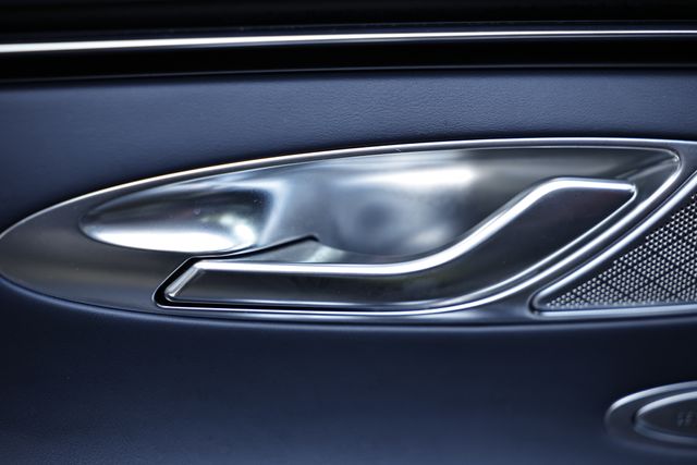 2023 Genesis GV70 2.5T Sport Prestige photo 15
