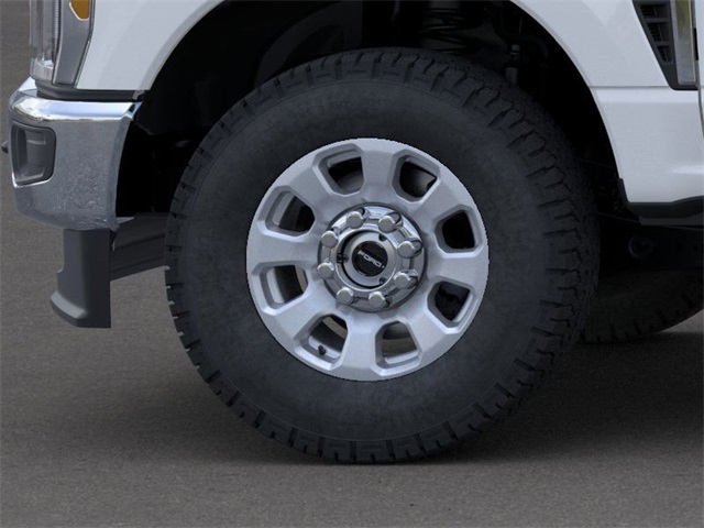 2025 Ford F-350 photo 18