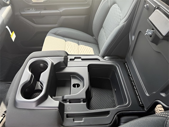 2026 Ram 1500 Warlock photo 13