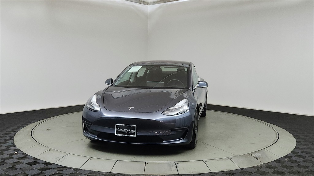 Used 2018 Tesla Model 3 Long Range Dual Motor with VIN 5YJ3E1EB0JF129129 for sale in Portland, OR