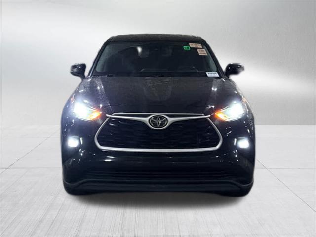 Certified 2021 Toyota Highlander LE with VIN 5TDBZRBH5MS549671 for sale in Golden Valley, Minnesota