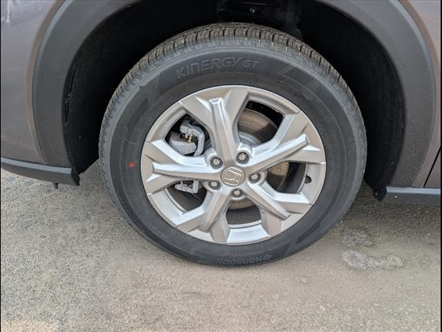 2025 Honda HR-V LX photo 4