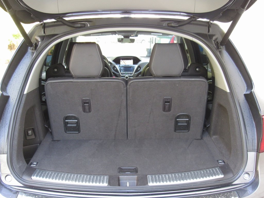 2018 Acura MDX SH-AWD Advance photo 20
