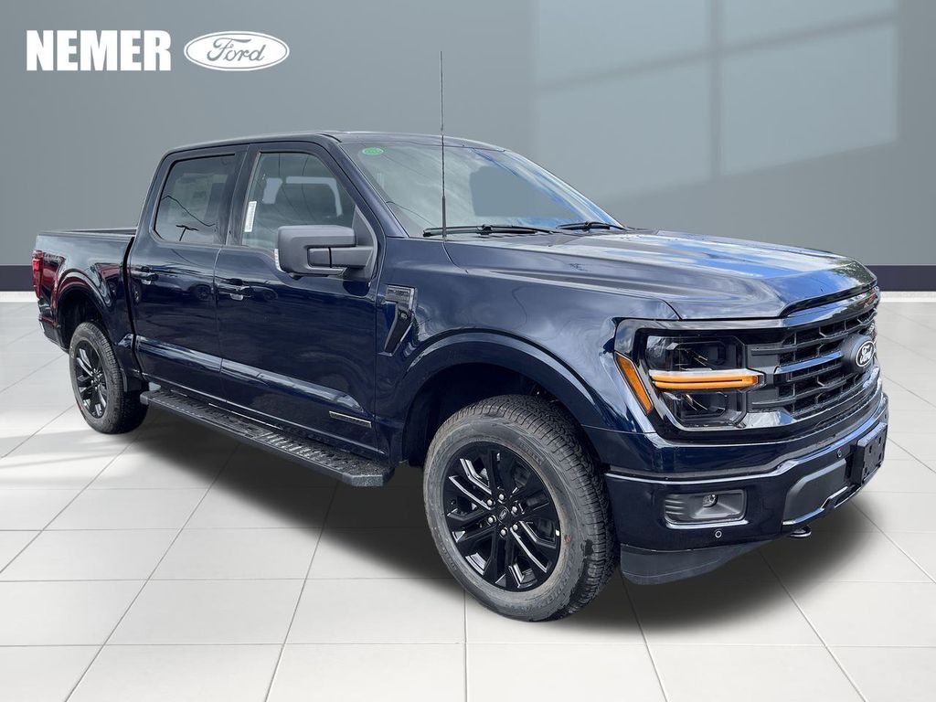 2025 Ford F-150 XLT's photo