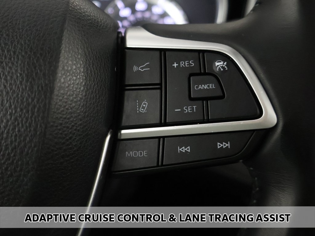 2022 Toyota Highlander XLE photo 4