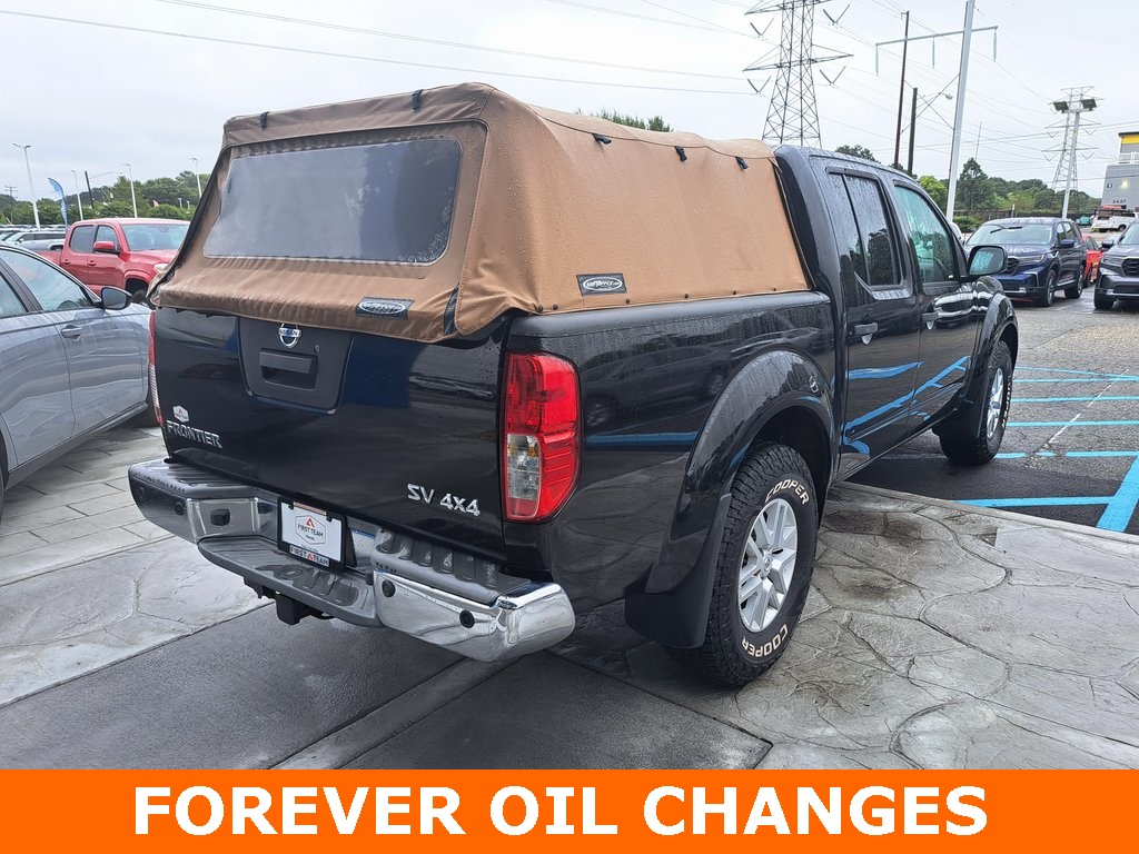 2016 Nissan Frontier SV photo 2