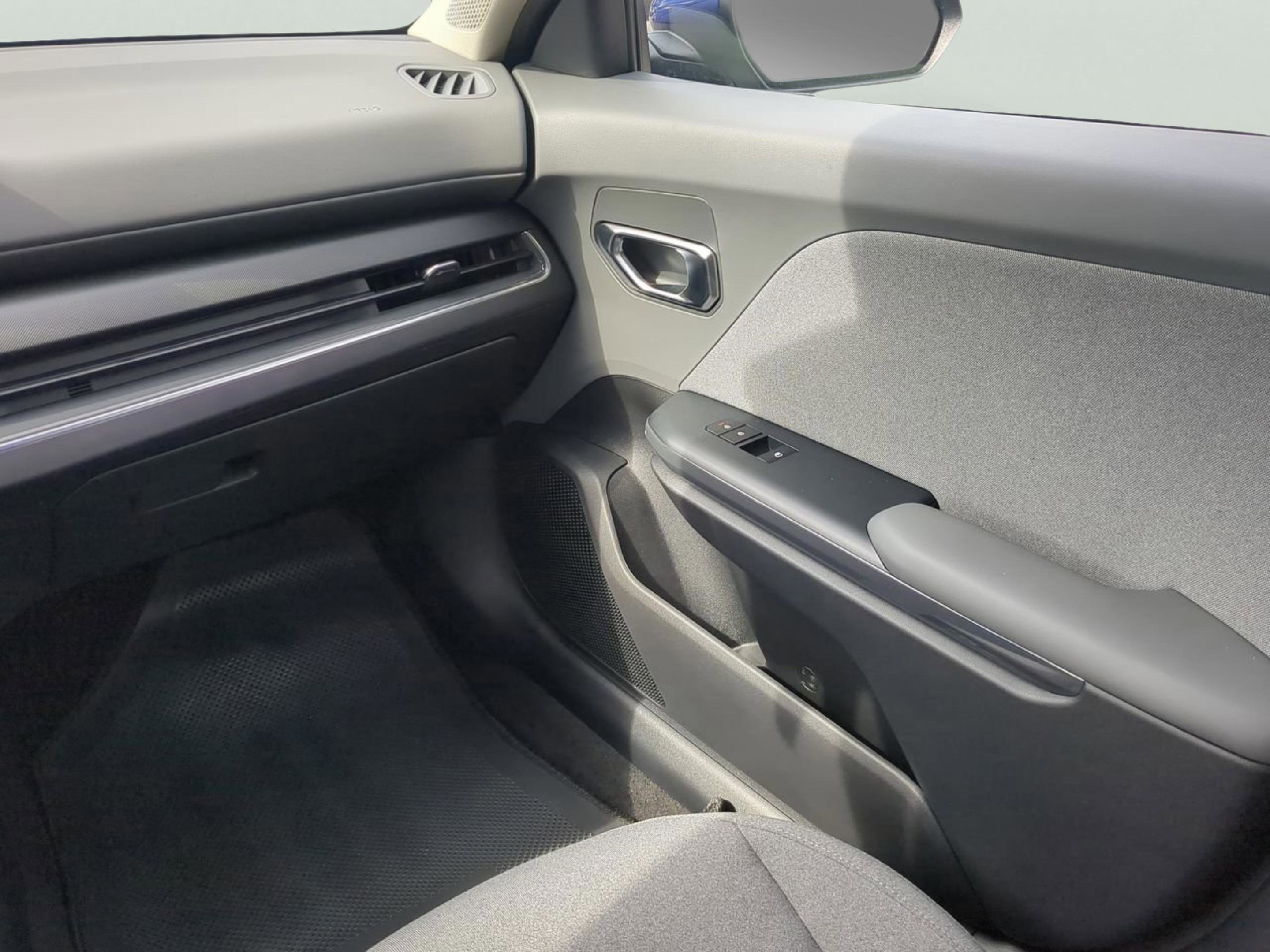 2025 Kia K4 EX photo 15