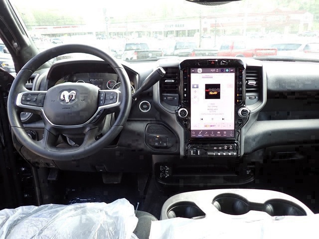 2025 Ram 2500 Tradesman photo 14
