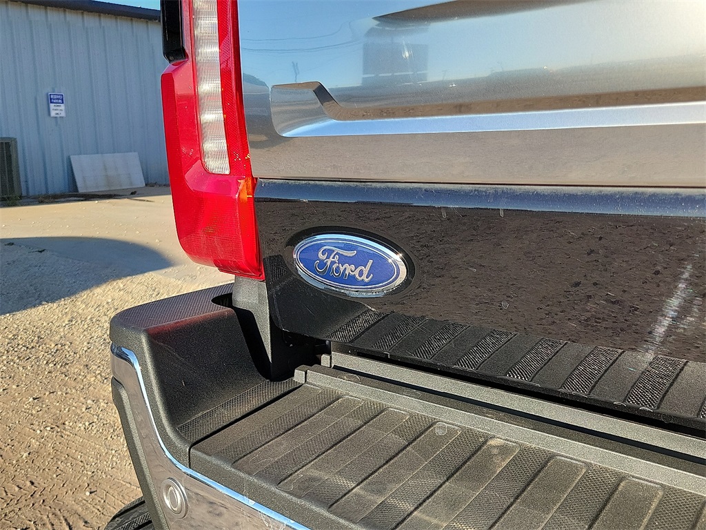 2024 Ford F-350 King Ranch photo 15