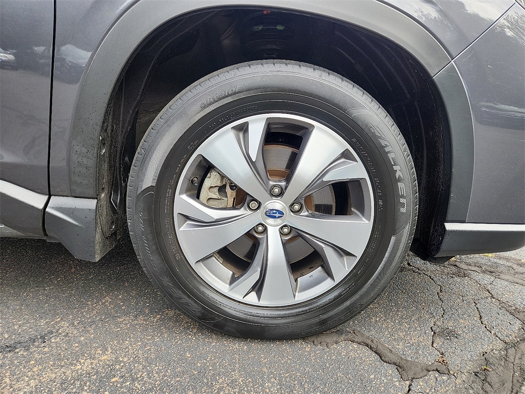 2022 Subaru Ascent Premium photo 7
