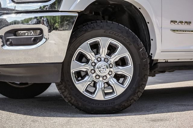 2019 Ram 2500 Limited photo 3