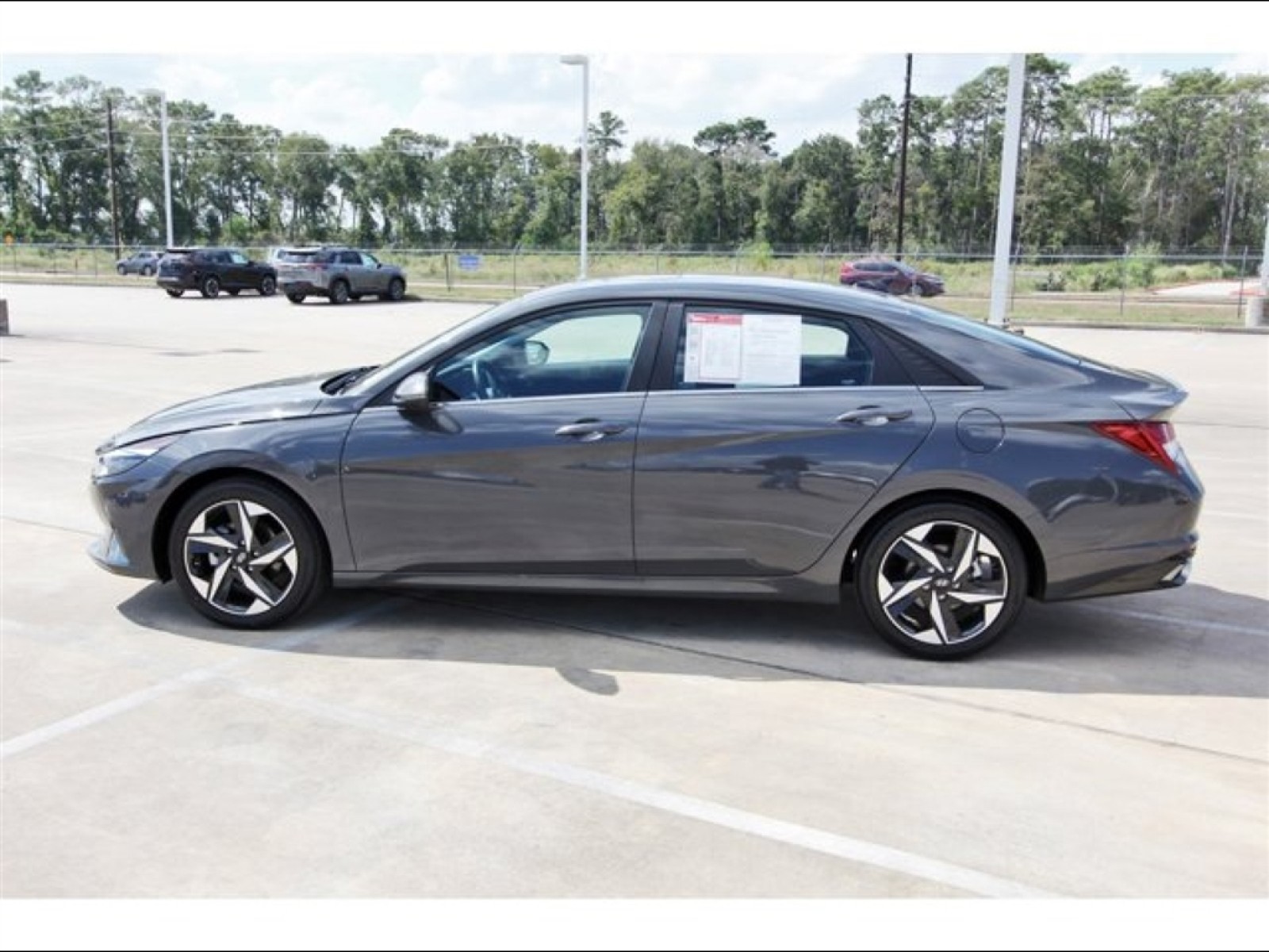 2023 Hyundai Elantra Limited - 2