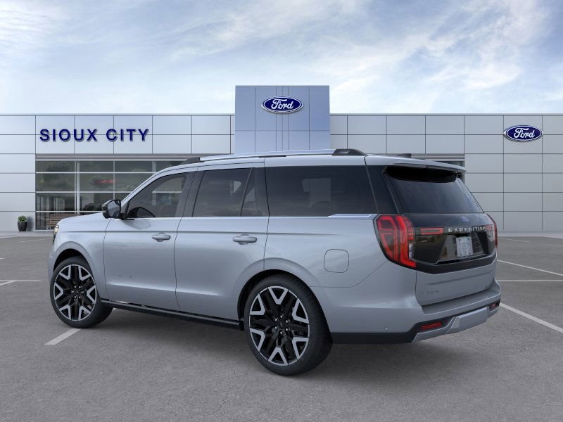 2025 Ford Expedition Platinum photo 2