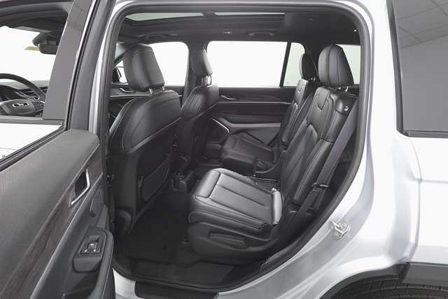 2025 Jeep Grand Cherokee Limited photo 23