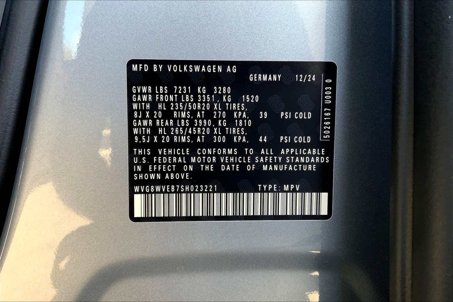 2025 Volkswagen ID. Buzz Pro Plus photo 17