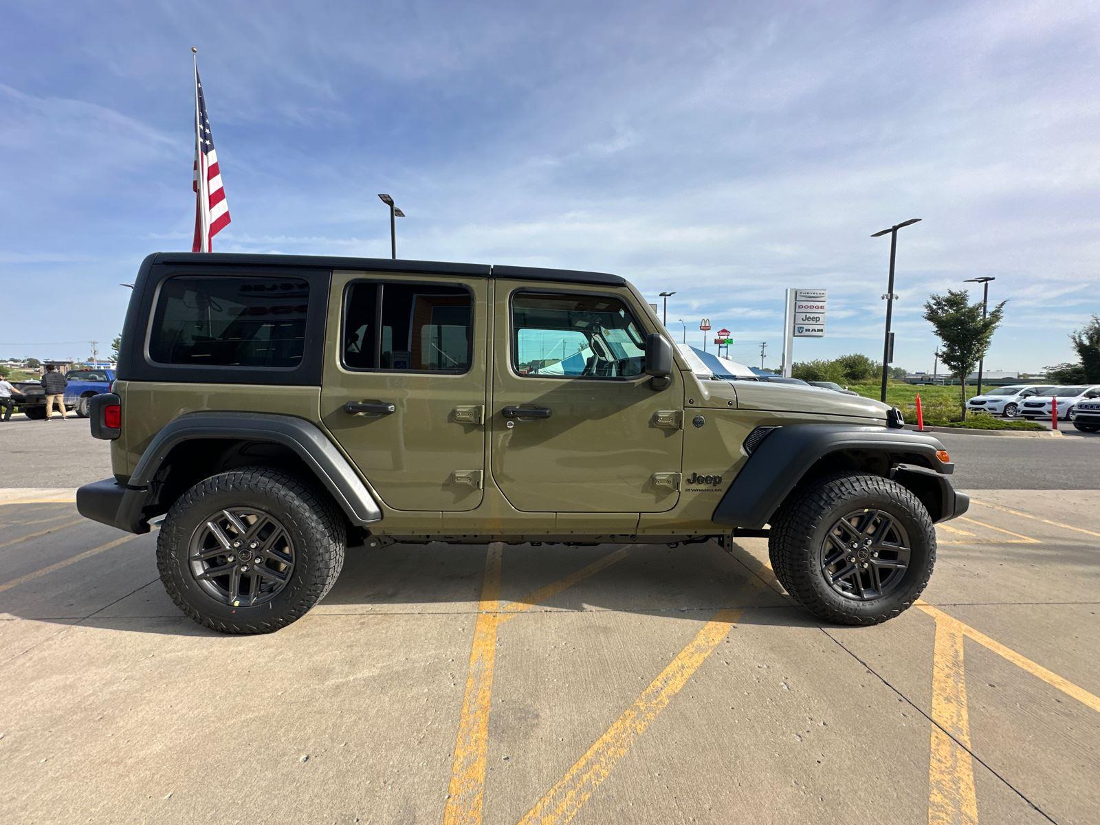 2025 Jeep Wrangler Sport S photo 3