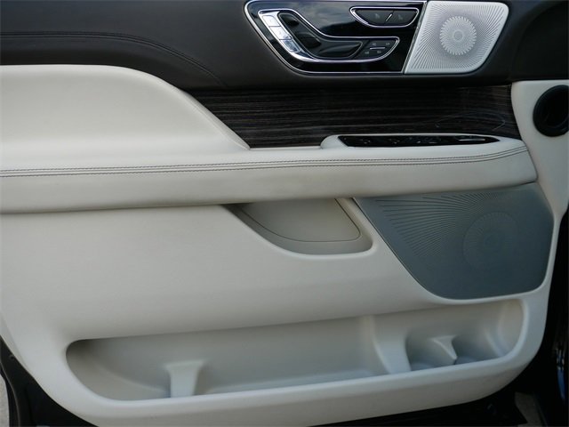 2023 Lincoln Navigator Black Label photo 10