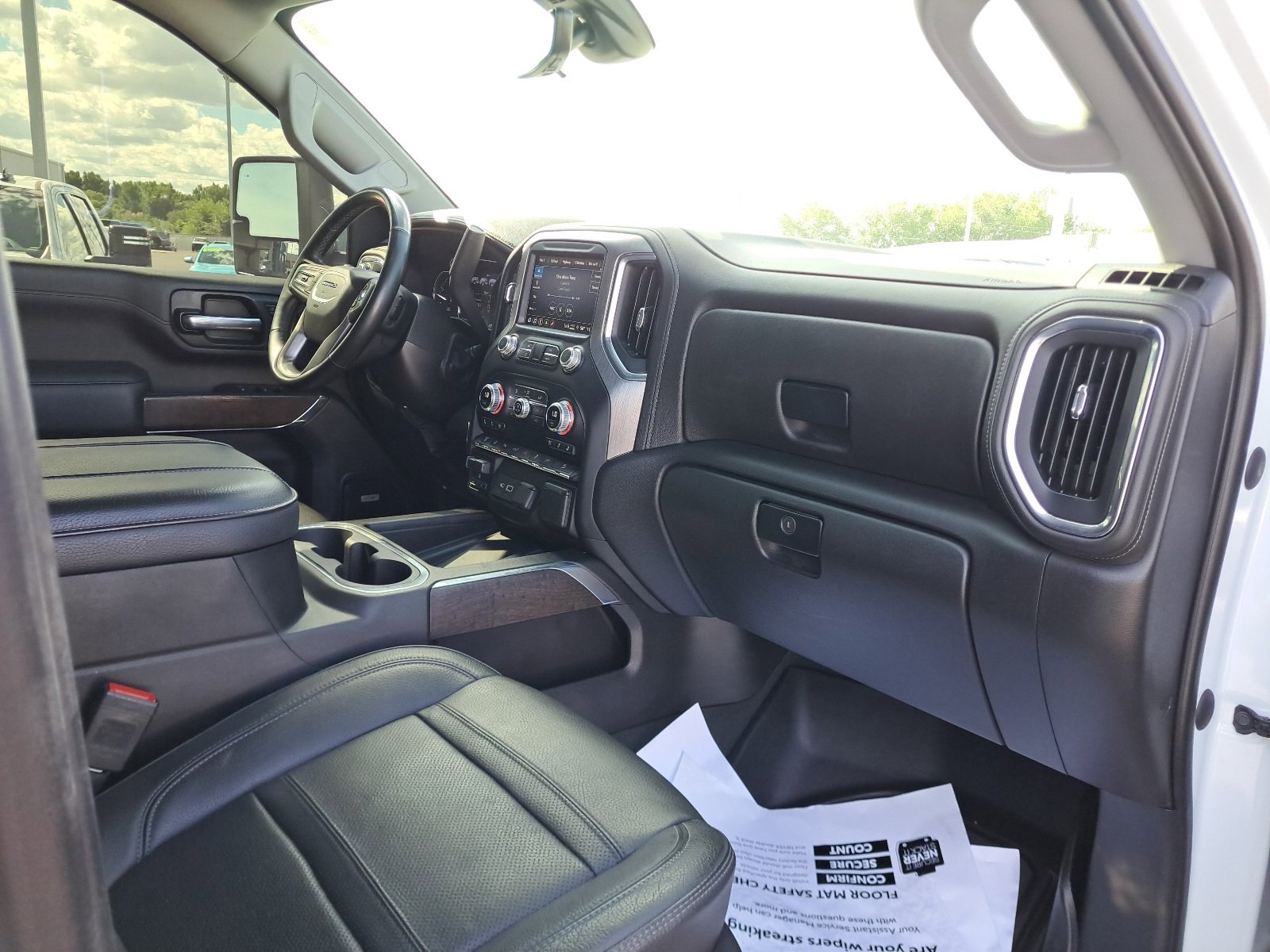 2023 Gmc Sierra 2500 HD Denali photo 34