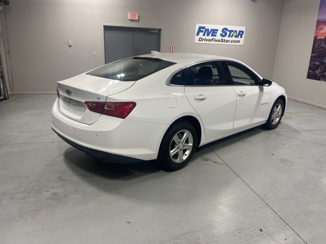 2024 Chevrolet Malibu 1LT photo 4