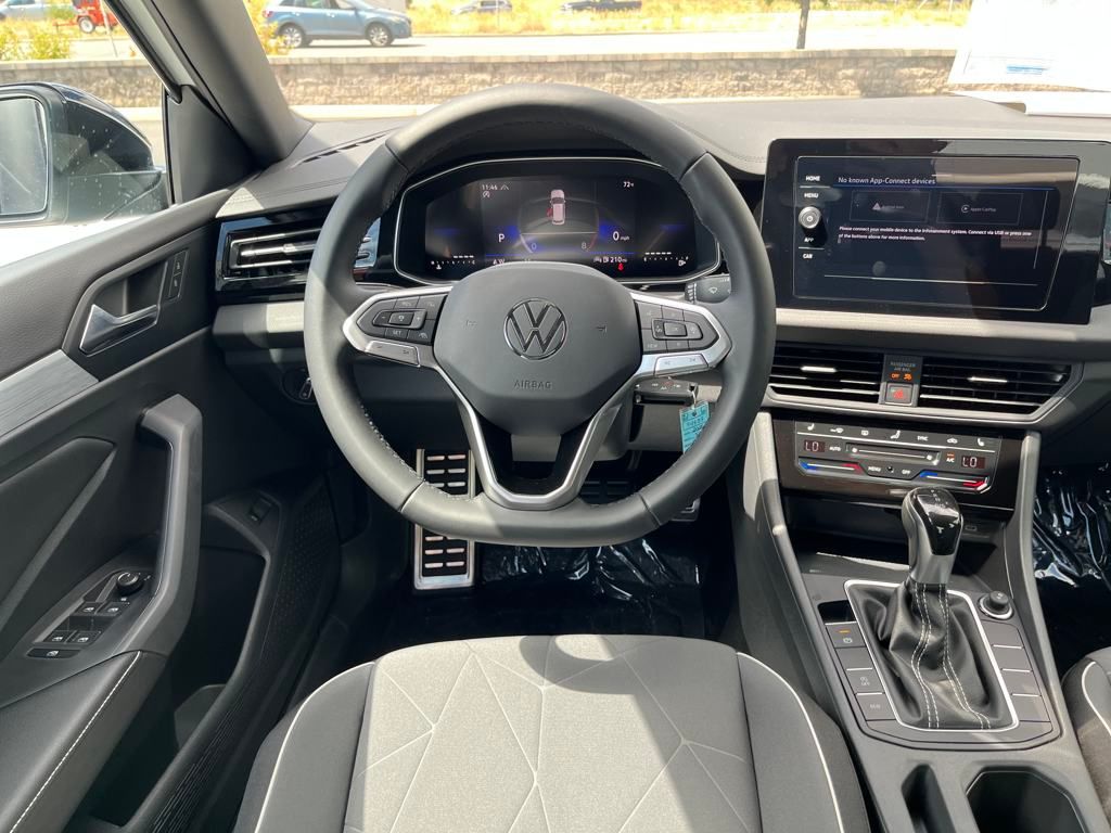 2025 Volkswagen Jetta 1.5T Sport photo 20
