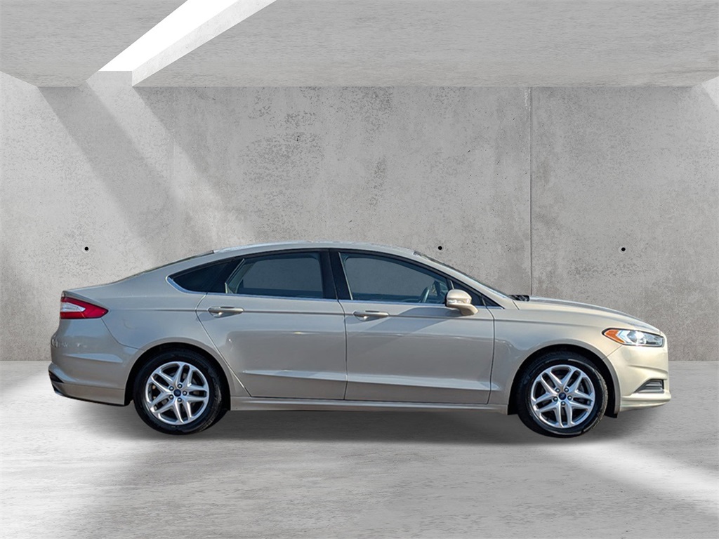 Used 2016 Ford Fusion SE with VIN 3FA6P0HD8GR106371 for sale in White Bear Lake, Minnesota