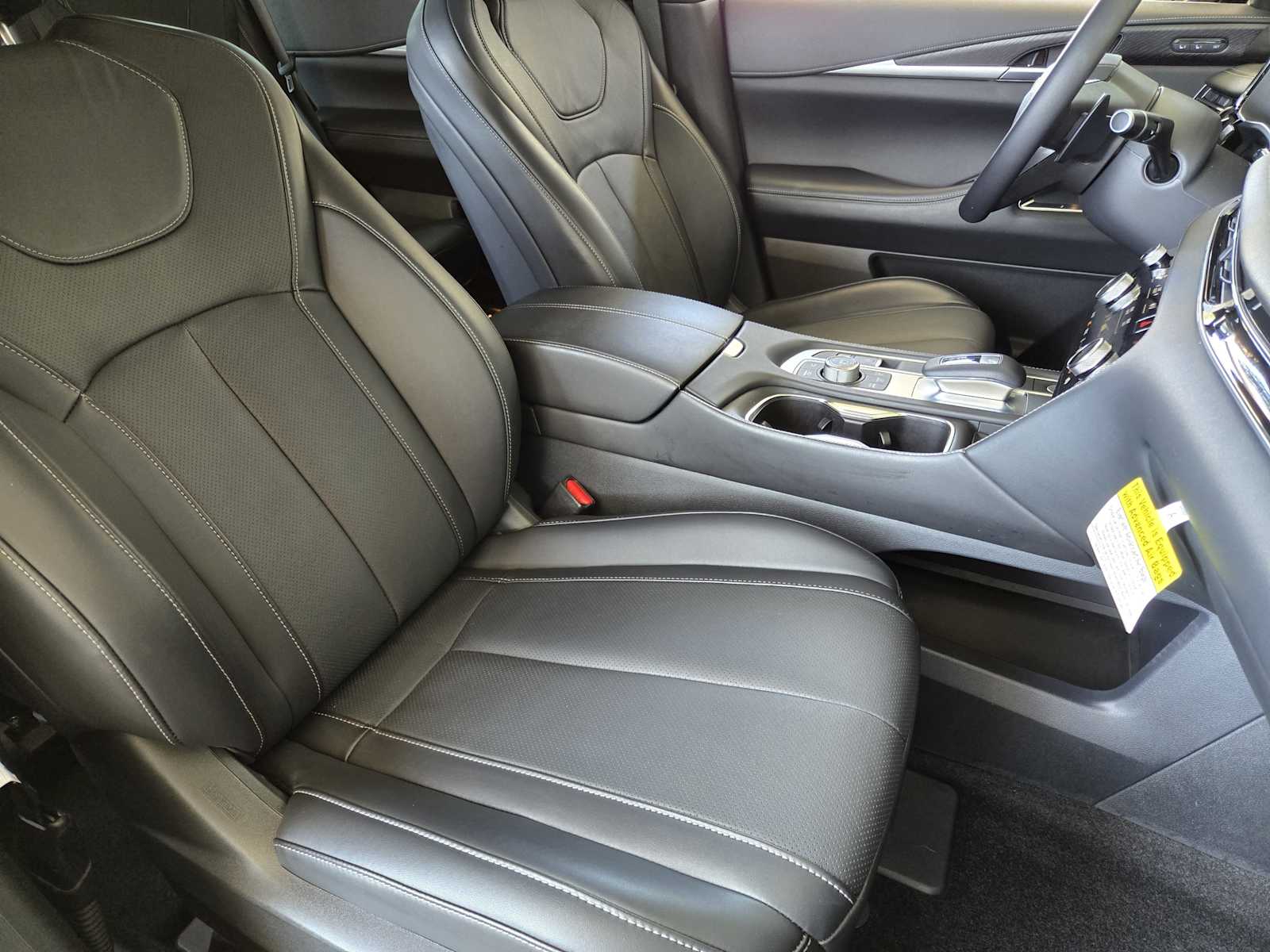 2025 Infiniti QX60 Sensory photo 13