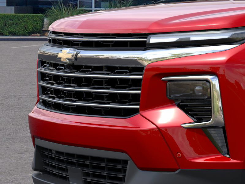 2025 Chevrolet Traverse LT Red at Robbins Nissan