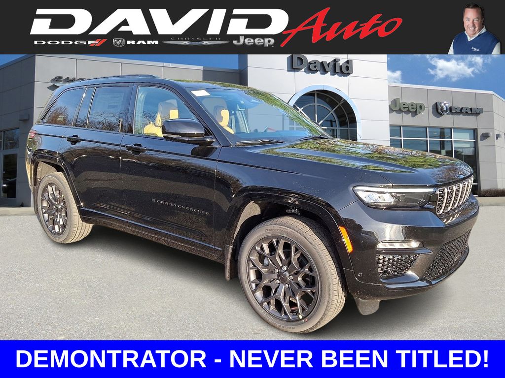 2025 Jeep Grand Cherokee Summit's photo