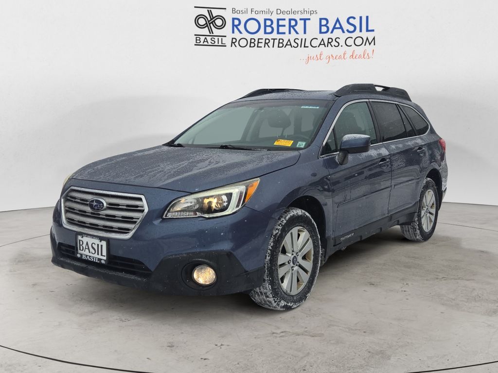2015 Subaru Outback Premium's photo