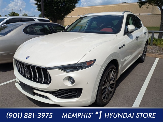 Used 2019 White Maserati S image 1