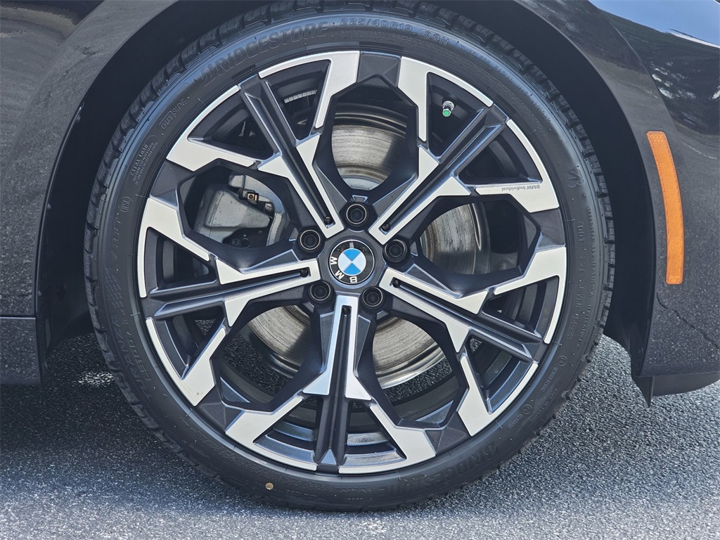 2025 Bmw 230i photo 12