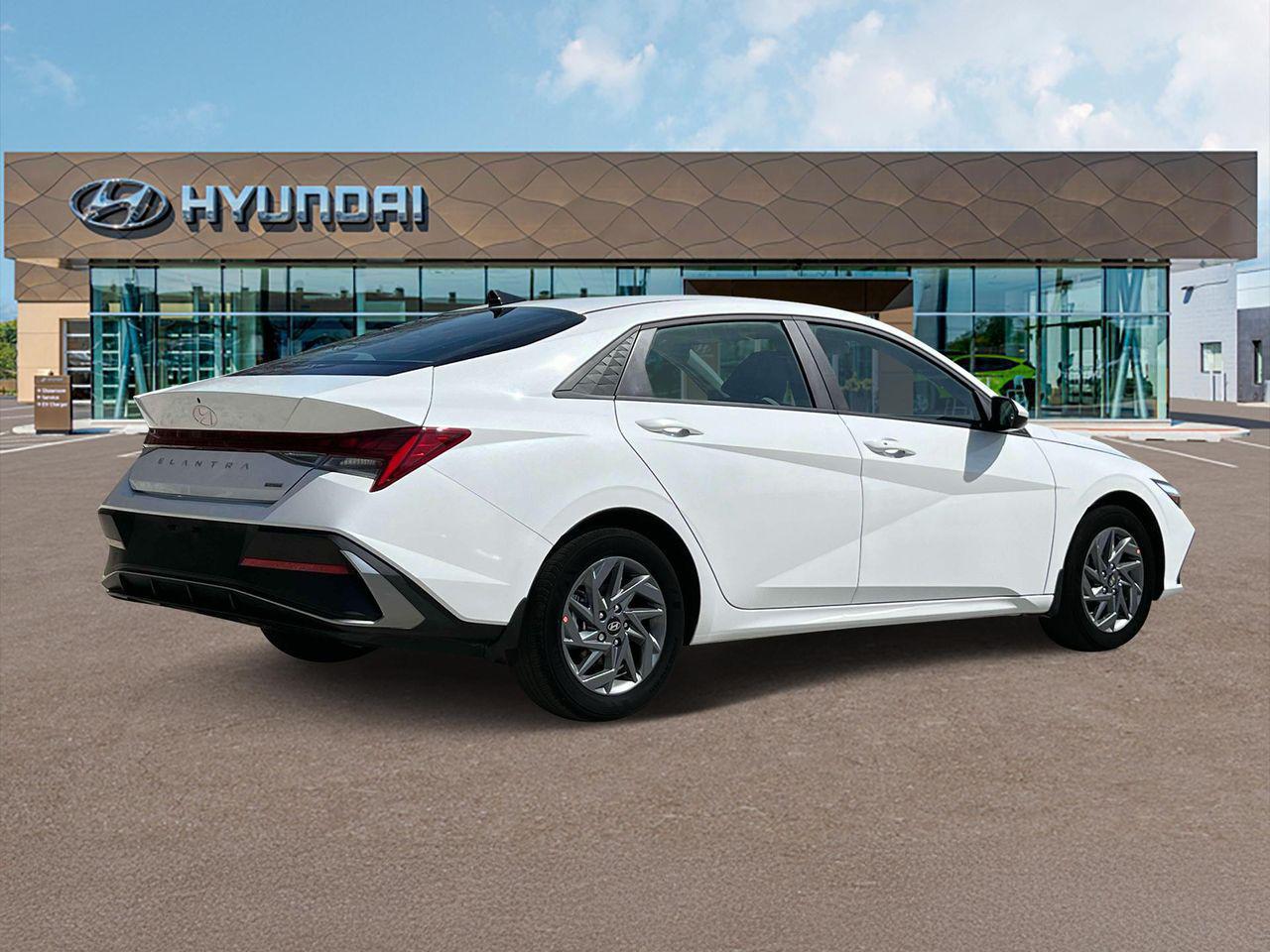 2025 Hyundai Elantra Hybrid Blue photo 8