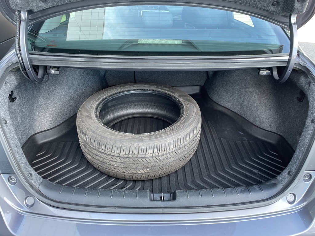 2016 Honda Accord EX photo 6