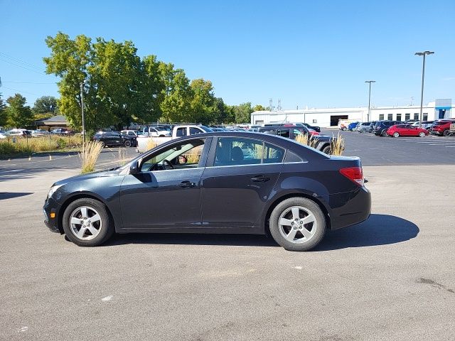 2015 Chevrolet Cruze photo 6