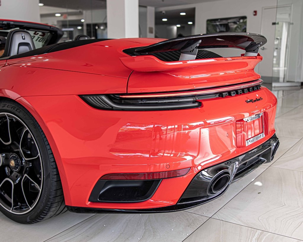 2025 PORSCHE 911 - Image 15