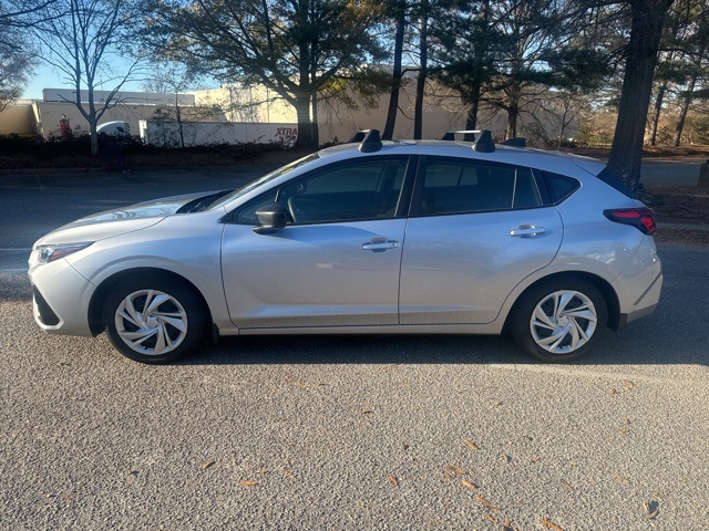 2024 Subaru Impreza Base photo 2