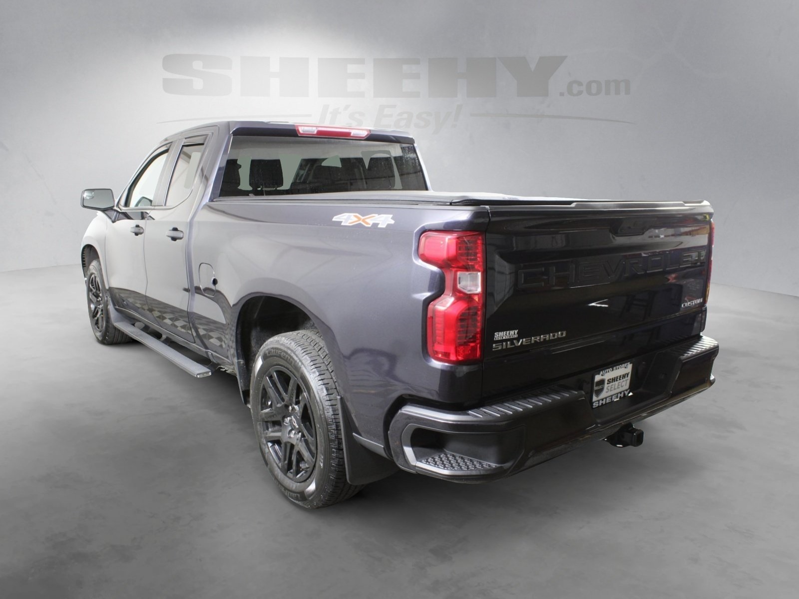 2023 Chevrolet Silverado 1500 Custom photo 4