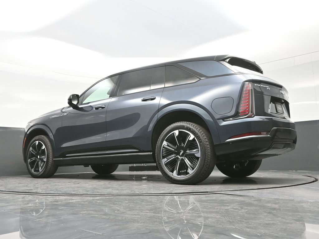 2025 Cadillac Escalade IQ Sport photo 24