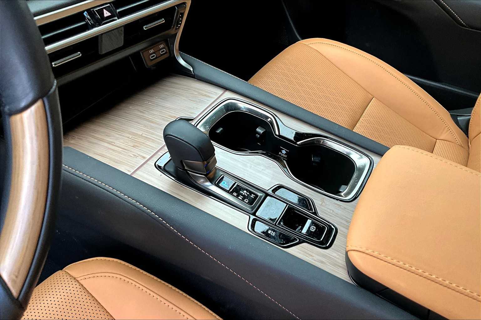 2024 Lexus RX Premium photo 15