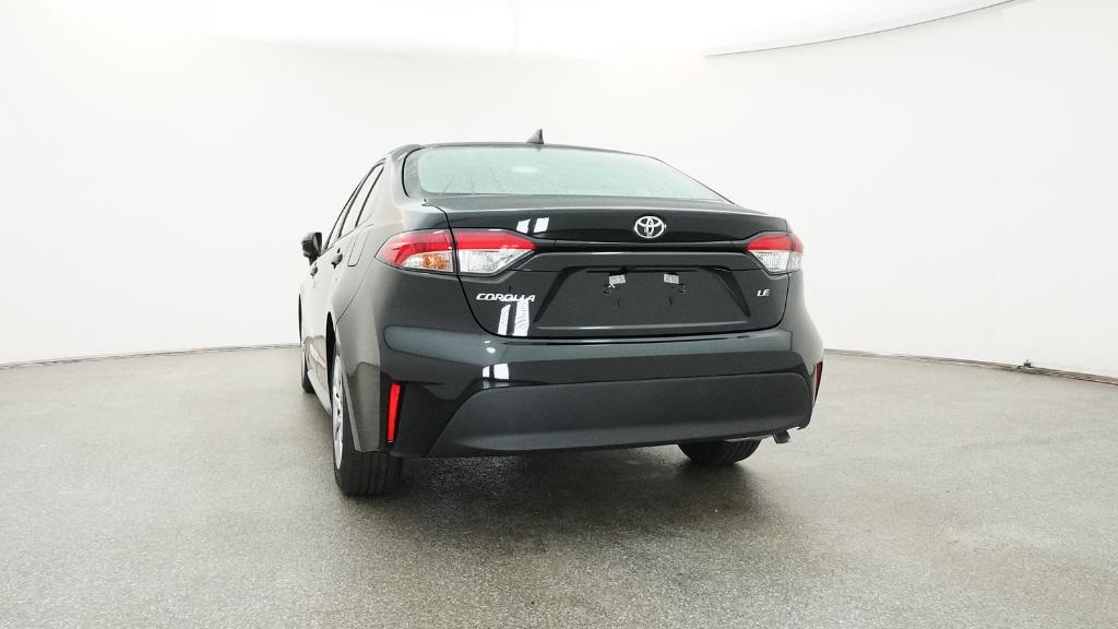 2025 Toyota Corolla LE photo 15