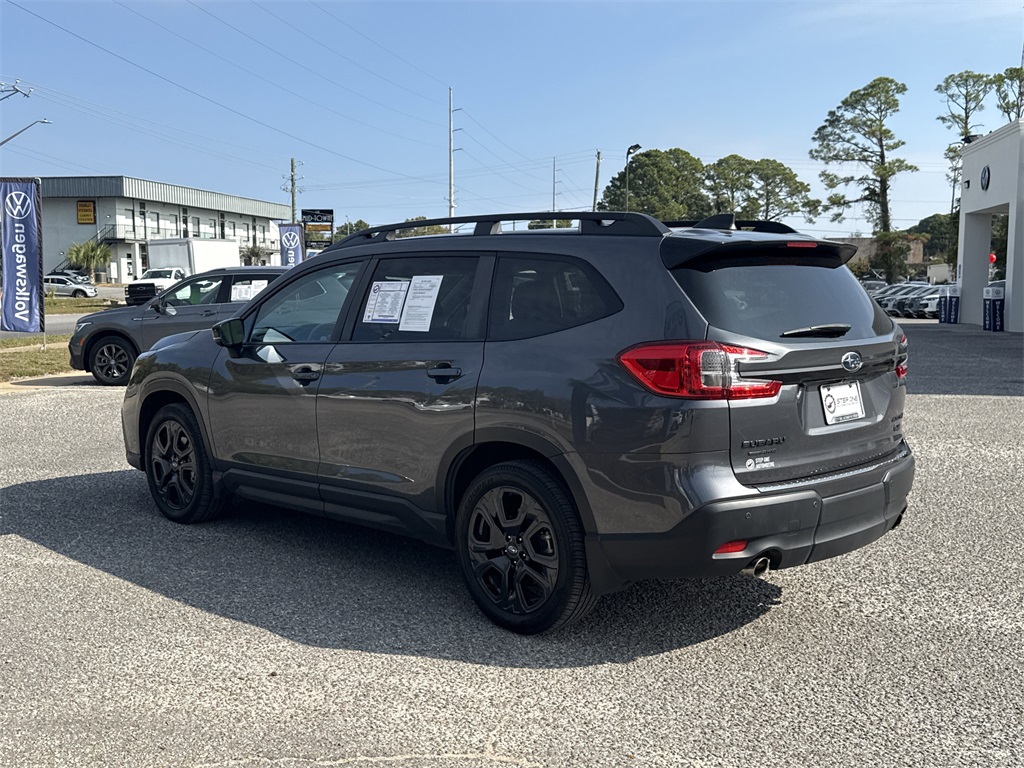 2024 Subaru Ascent Onyx Edition photo 4