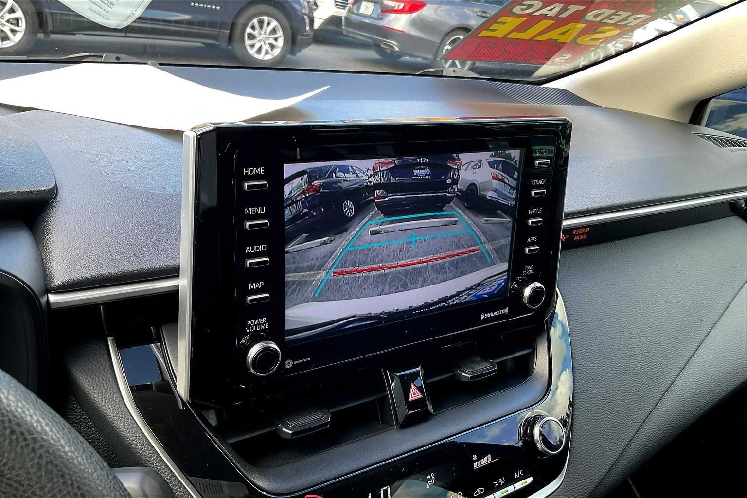 2021 Toyota Corolla Hybrid LE photo 20