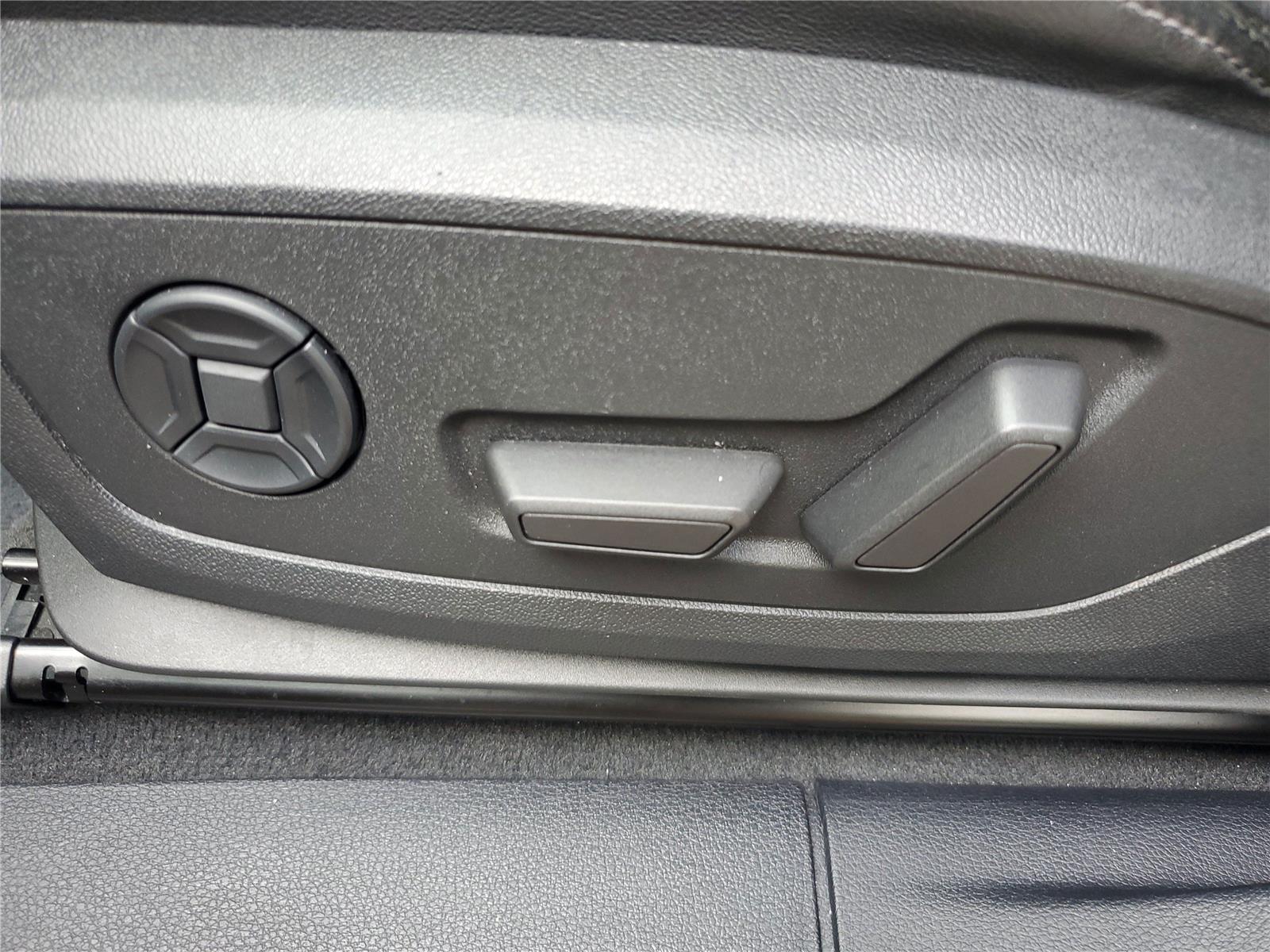 2022 Audi Q3 Prestige Premium Plus photo 17