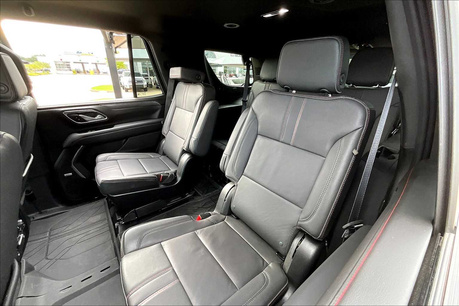 2024 Chevrolet Tahoe RST photo 20