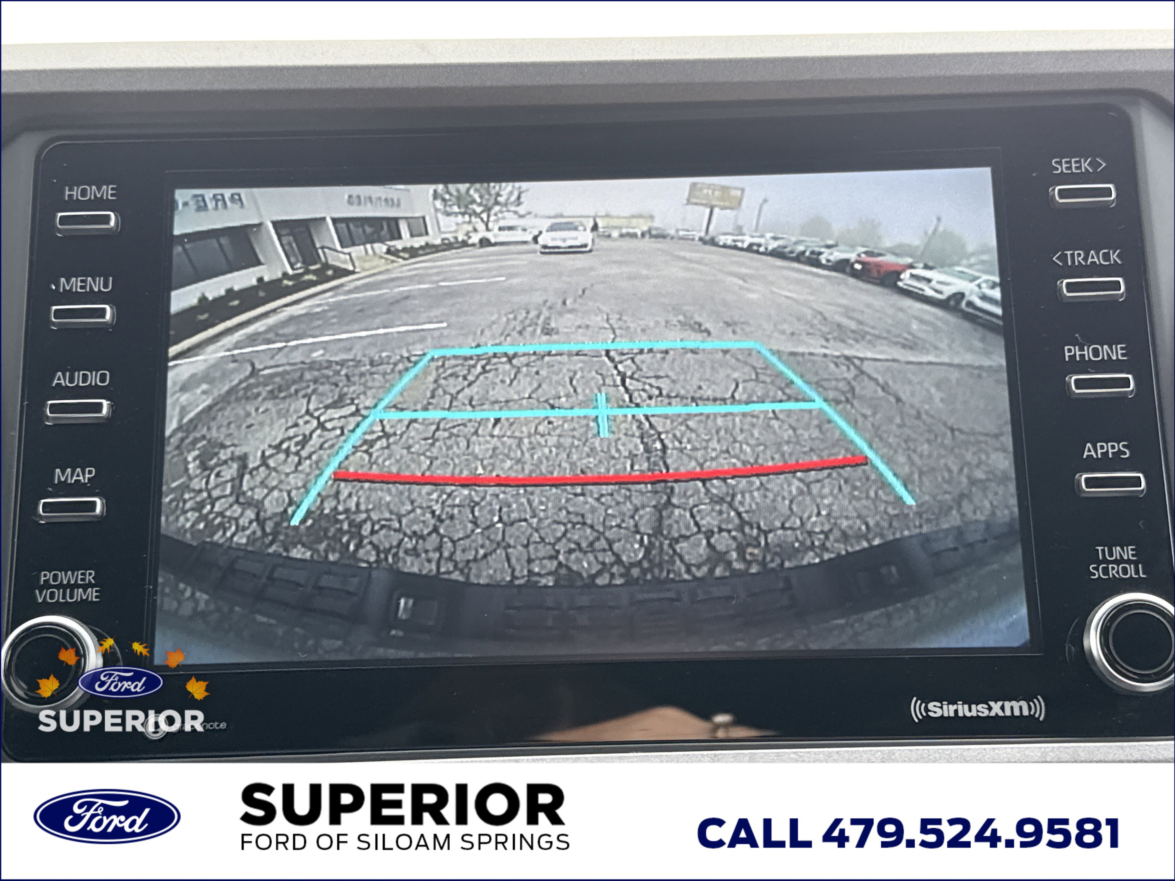 2023 Toyota Tacoma TRD photo 4