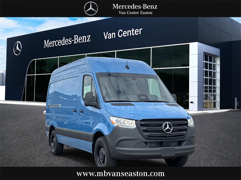 2026 Mercedes-Benz Sprinter Cargo Van Base's photo