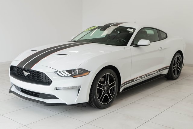 2023 Ford Mustang EcoBoost Premium photo 7