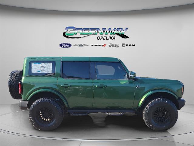 2025 Ford Bronco 4-Door Outer Banks's photo