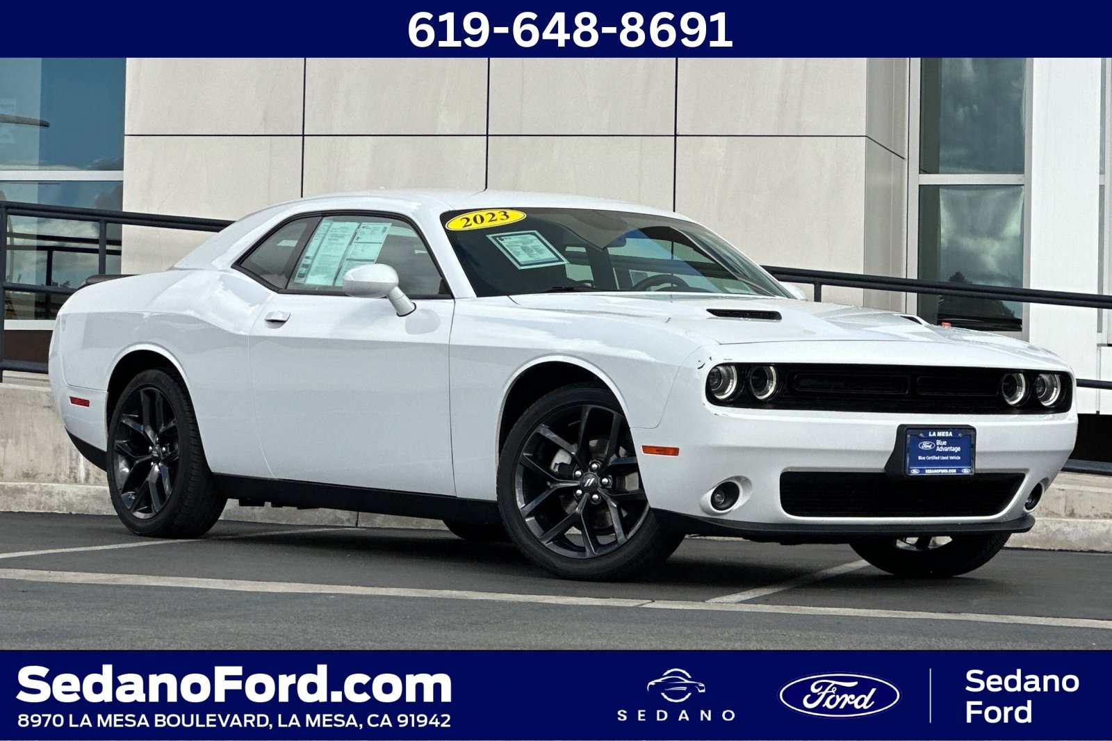 2023 Dodge Challenger SXT's photo
