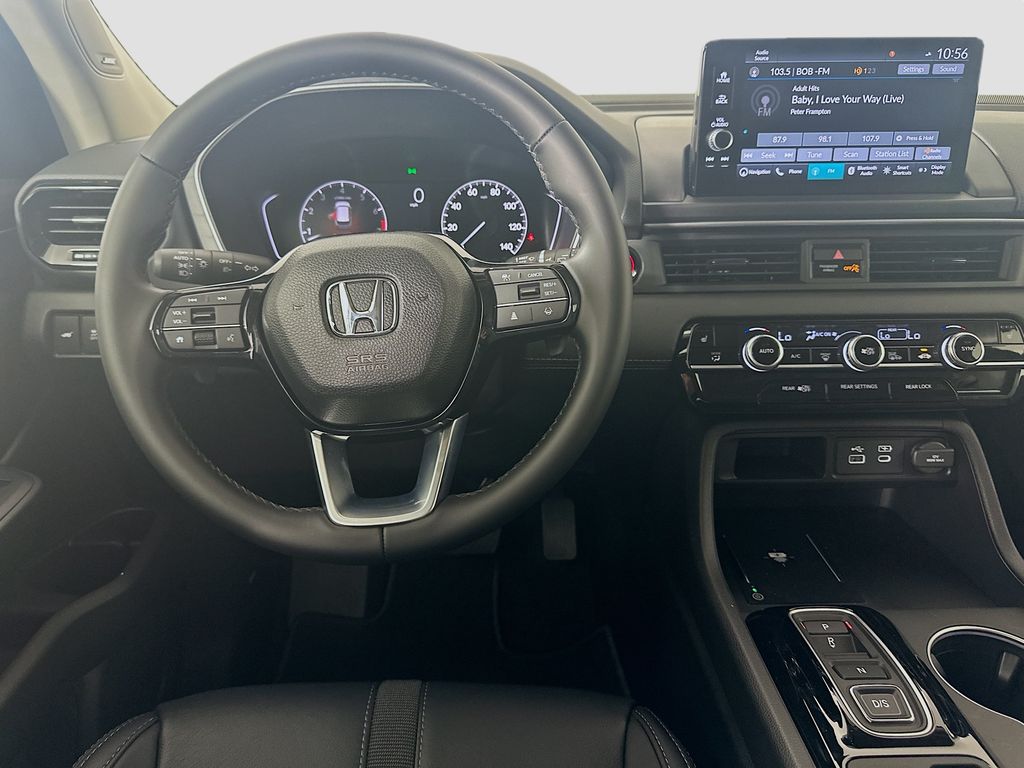 2025 Honda Pilot Touring photo 15